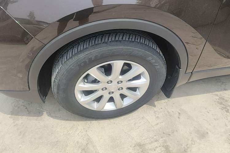 Used Buick Envision 2020 20T Two-Wheel Drive Leading Version Left Front Wheel Hub