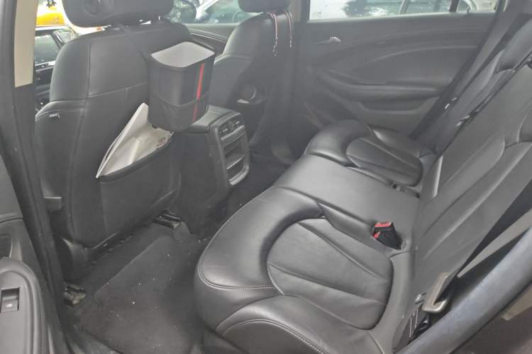 Used Buick Envision 2020 20T Two-Wheel Drive Elite Version Left Rear Seat