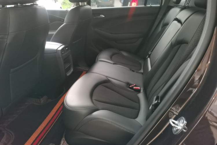 Used Buick Envision 2020 20T Two-Wheel Drive Leading Version Left Rear Seat