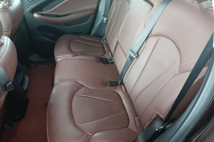 Used Buick Envision 2020 28T Four-Wheel Drive Elite Version Left Rear Seat