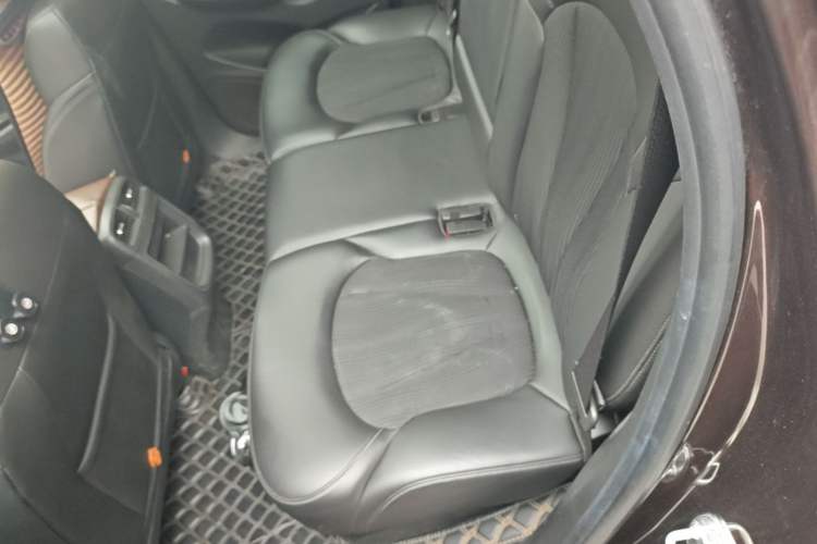 Used Buick Envision 2020 20T Two-Wheel Drive Leading Version Left Rear Seat