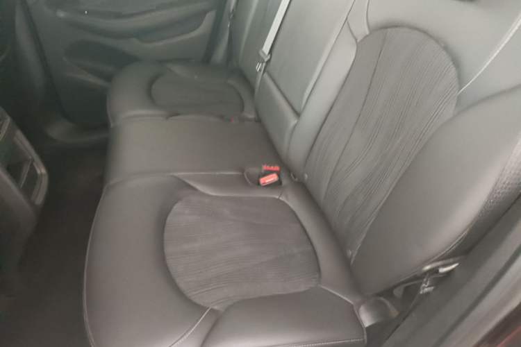 Used Buick Envision 2020 20T Two-Wheel Drive Leading Version Left Rear Seat