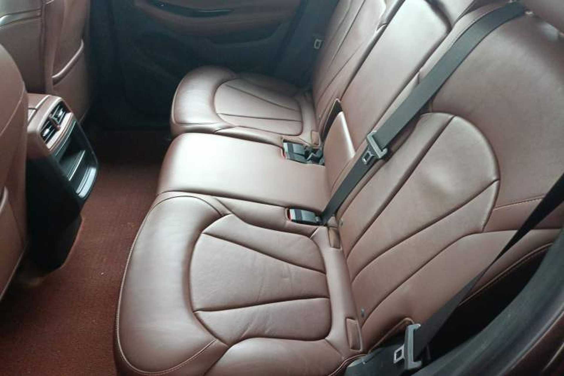 Used Buick Envision 2020 28T Four-Wheel Drive Elite Version Left Rear Seat