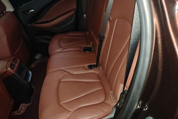 Used Buick Envision 2020 28T Four-Wheel Drive Elite Version Left Rear Seat