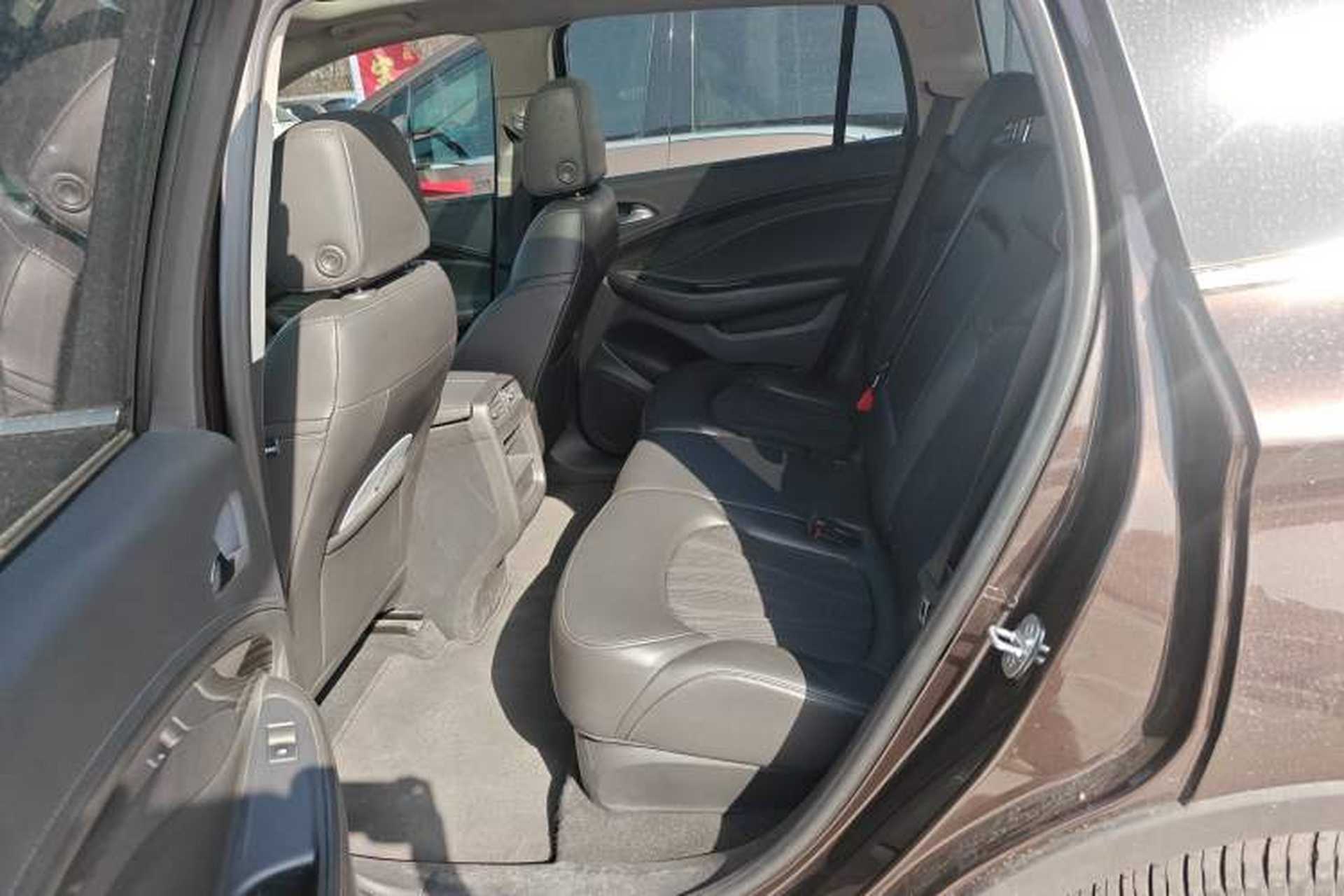 Used Buick Envision 2020 20T Two-Wheel Drive Leading Version Left Rear Seat