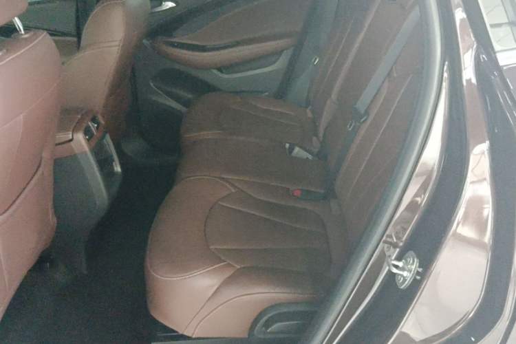 Used Buick Envision 2020 28T Four-Wheel Drive Elite Version Left Rear Seat