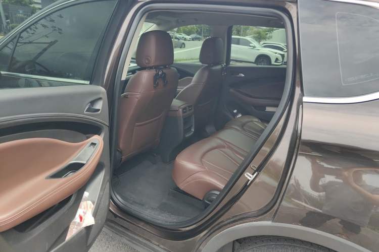 Used Buick Envision 2020 28T Four-Wheel Drive Elite Version Left Rear Seat