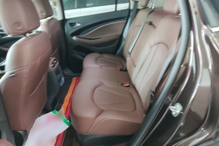 Used Buick Envision 2020 20T Two-Wheel Drive Luxury Model Left Rear Seat