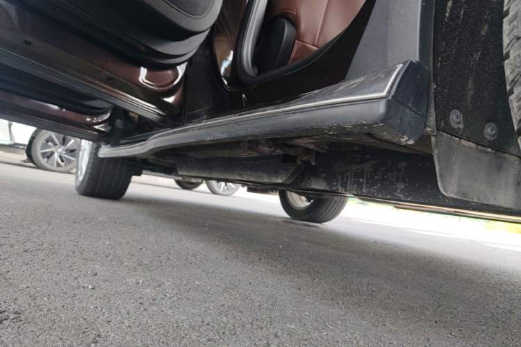 Used Buick Envision 2020 28T Four-Wheel Drive Elite Version Left Side Sill