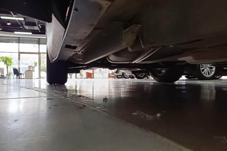 Used Buick Envision 2020 20T Two-Wheel Drive Luxury Model Left Side Sill