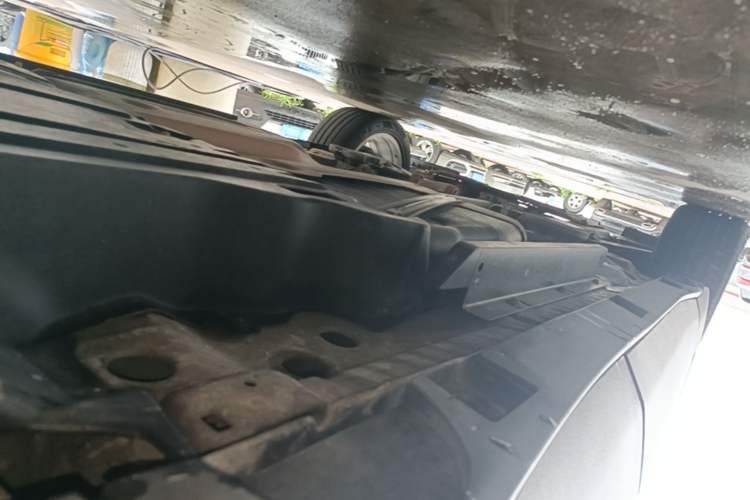 Used Buick Envision 2020 28T Four-Wheel Drive Elite Version Left Side Sill