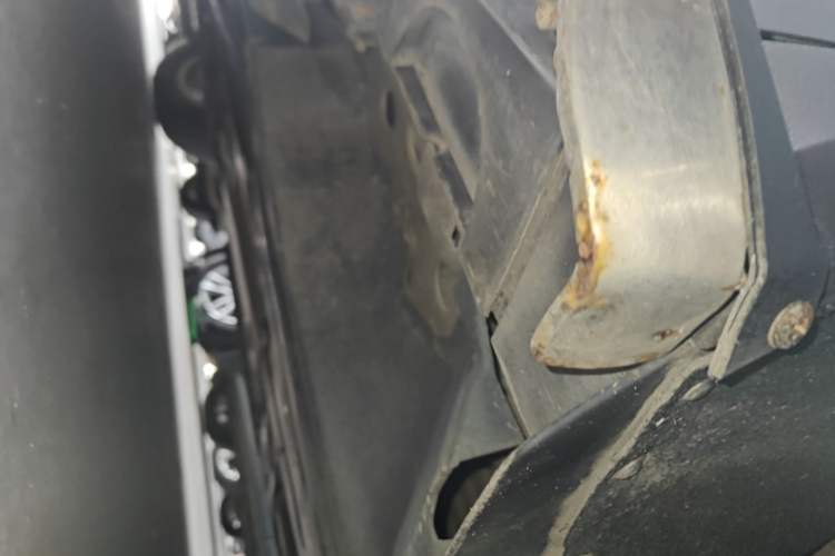 Used Buick Envision 2020 20T Two-Wheel Drive Luxury Model Left Side Sill