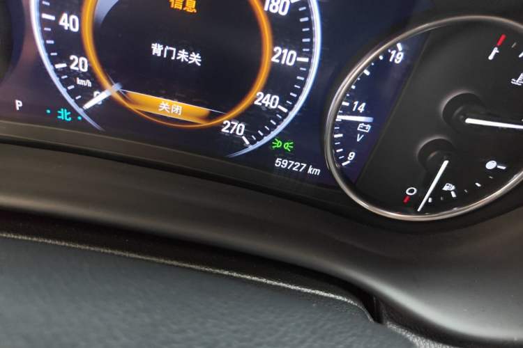 Used Buick Envision 2020 28T Four-Wheel Drive Luxury Version Odometer Close Up