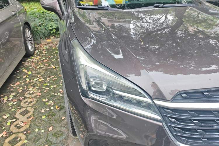 Used Buick Envision 2020 20T Two-Wheel Drive Elite Version Right Front Headlight