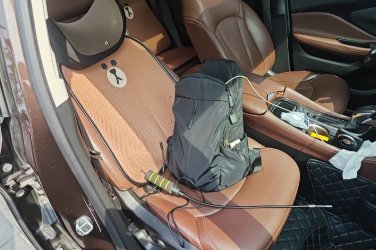 Used Buick Envision 2020 20T Two-Wheel Drive Luxury Model Right Front Seat