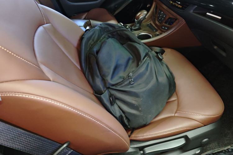 Used Buick Envision 2020 28T Four-Wheel Drive Elite Version Right Front Seat