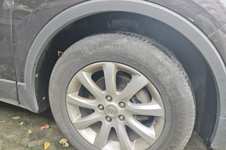 Used Buick Envision 2020 20T Two-Wheel Drive Elite Version Right Front Wheel Hub