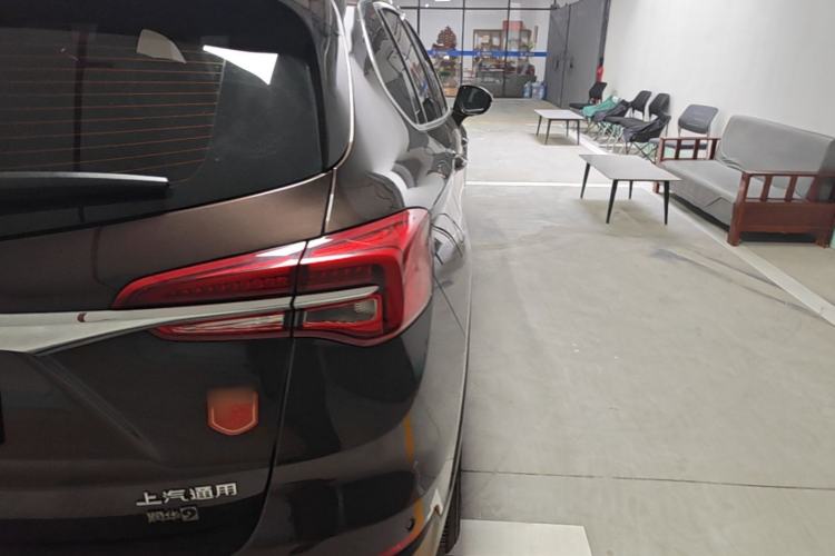 Used Buick Envision 2020 20T Two-Wheel Drive Luxury Model Right Rear Taillight