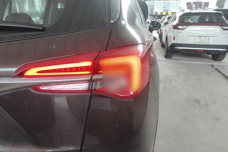 Used Buick Envision 2020 20T Two-Wheel Drive Leading Version Right Rear Taillight