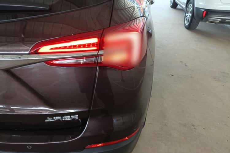Used Buick Envision 2020 20T Two-Wheel Drive Leading Version Right Rear Taillight