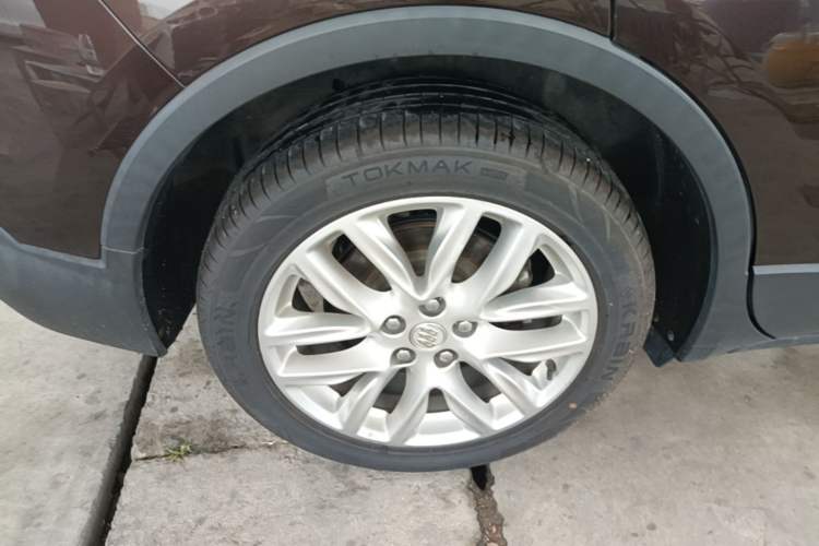 Used Buick Envision 2020 28T Four-Wheel Drive Elite Version Right Rear Wheel Hub