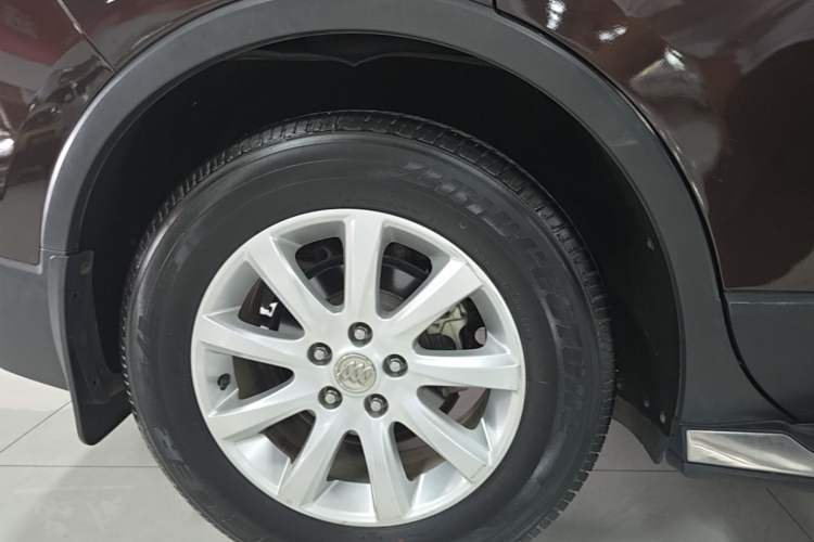 Used Buick Envision 2020 20T Two-Wheel Drive Elite Version Right Rear Wheel Hub