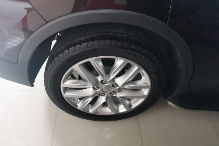 Used Buick Envision 2020 28T Four-Wheel Drive Elite Version Right Rear Wheel Hub