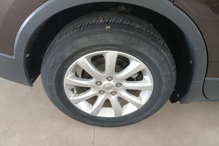 Used Buick Envision 2020 20T Two-Wheel Drive Leading Version Right Rear Wheel Hub