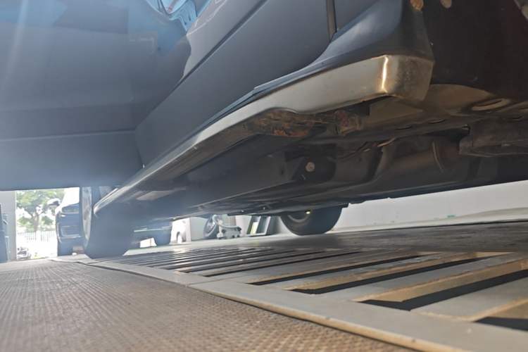 Used Buick Envision 2020 20T Two-Wheel Drive Leading Version Right Side Sill