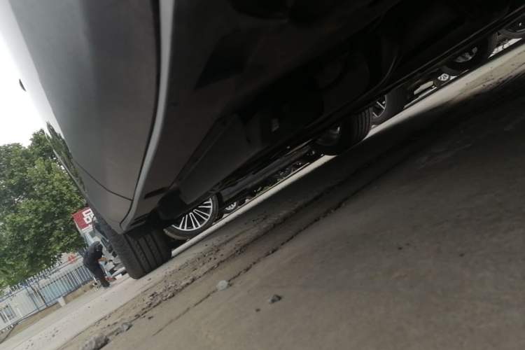 Used Buick Envision 2020 28T Four-Wheel Drive Elite Version Right Side Sill