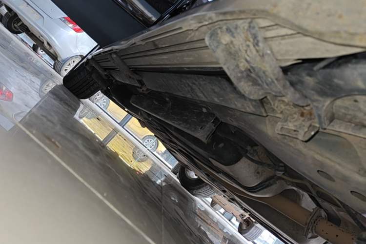 Used Buick Envision 2020 20T Two-Wheel Drive Elite Version Right Side Sill