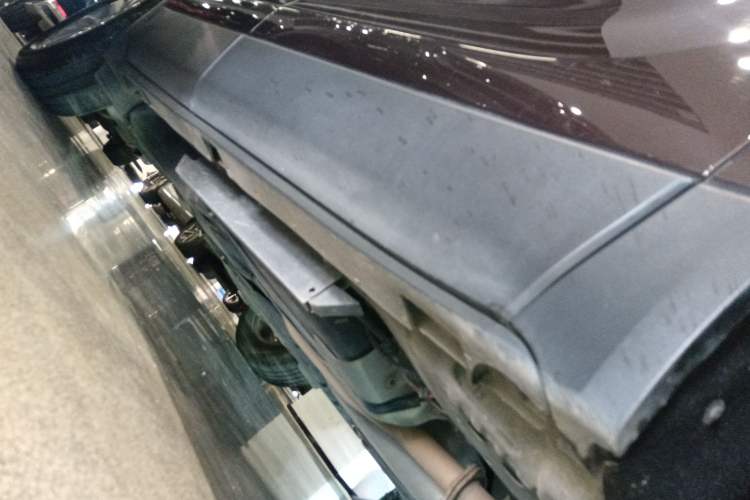 Used Buick Envision 2020 20T Two-Wheel Drive Leading Version Right Side Sill