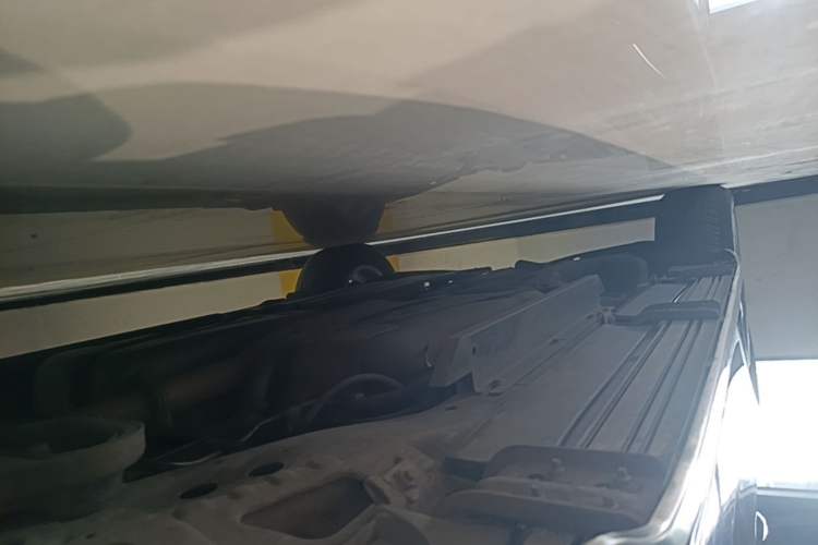 Used Buick Envision 2020 20T Two-Wheel Drive Elite Version Right Side Sill