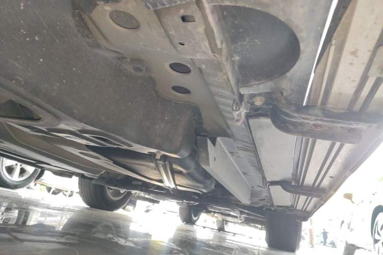 Used Buick Envision 2020 20T Two-Wheel Drive Luxury Model Right Side Sill