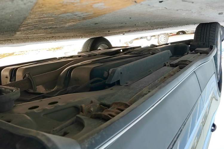 Used Buick Envision 2020 20T Two-Wheel Drive Elite Version Right Side Sill