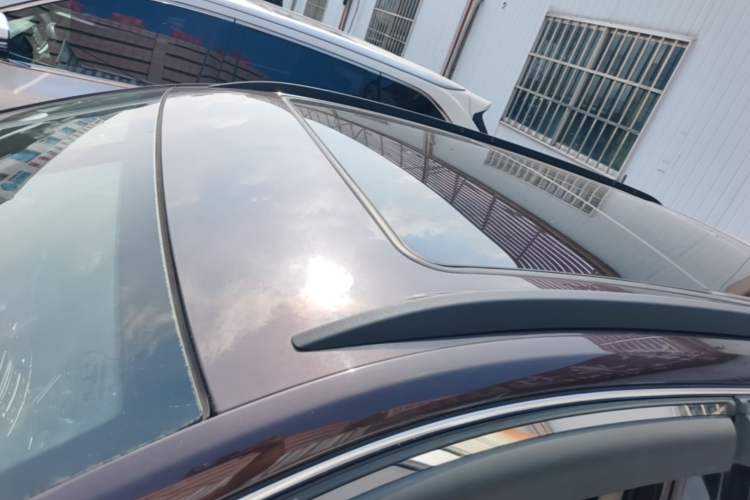Used Buick Envision 2020 20T Two-Wheel Drive Leading Version Roof