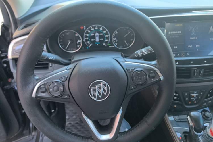 Used Buick Envision 2020 28T Four-Wheel Drive Luxury Version Steering Wheel