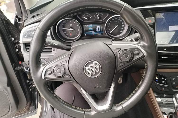 Used Buick Envision 2020 20T Two-Wheel Drive Luxury Model Steering Wheel