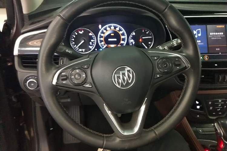 Used Buick Envision 2020 28T Four-Wheel Drive Luxury Version Steering Wheel