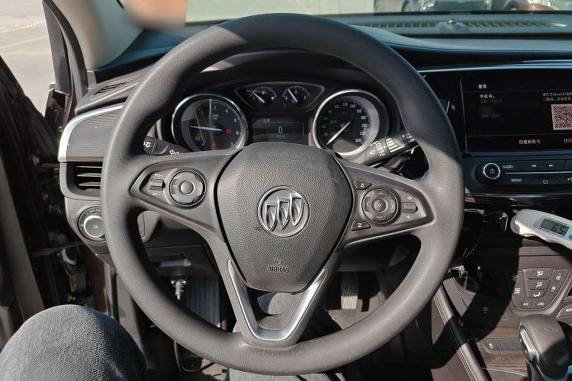 Used Buick Envision 2020 20T Two-Wheel Drive Leading Version Steering Wheel