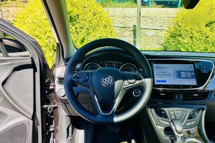 Used Buick Envision 2020 20T Two-Wheel Drive Elite Version Steering Wheel
