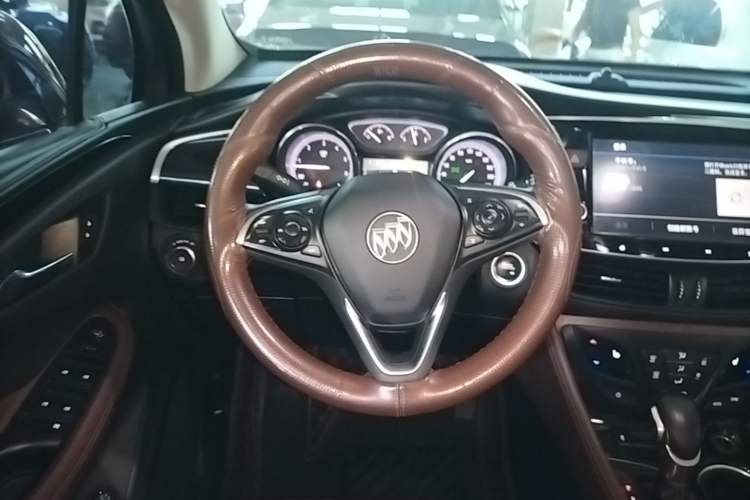 Used Buick Envision 2020 28T Four-Wheel Drive Elite Version Steering Wheel
