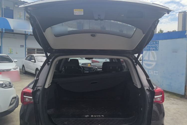 Used Buick Envision 2020 20T Two-Wheel Drive Elite Version Trunk