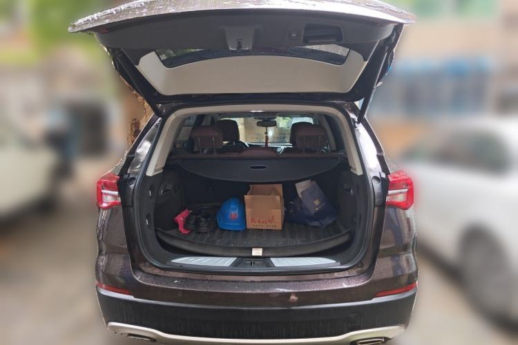 Used Buick Envision 2020 28T Four-Wheel Drive Luxury Version Trunk