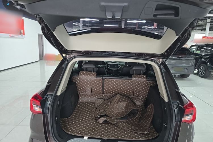 Used Buick Envision 2020 20T Two-Wheel Drive Elite Version Trunk