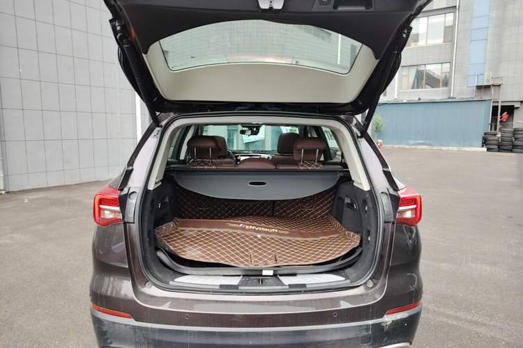 Used Buick Envision 2020 28T Four-Wheel Drive Elite Version Trunk