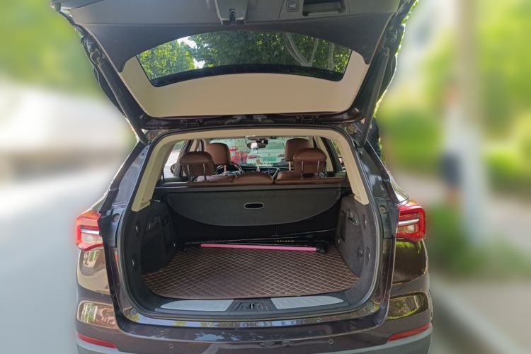 Used Buick Envision 2020 20T Two-Wheel Drive Luxury Model Trunk