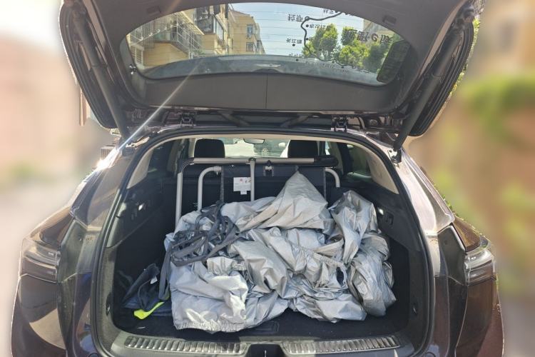 Used Buick Envision 2020 Encore S 652T All-Wheel-Drive Avenir Trunk