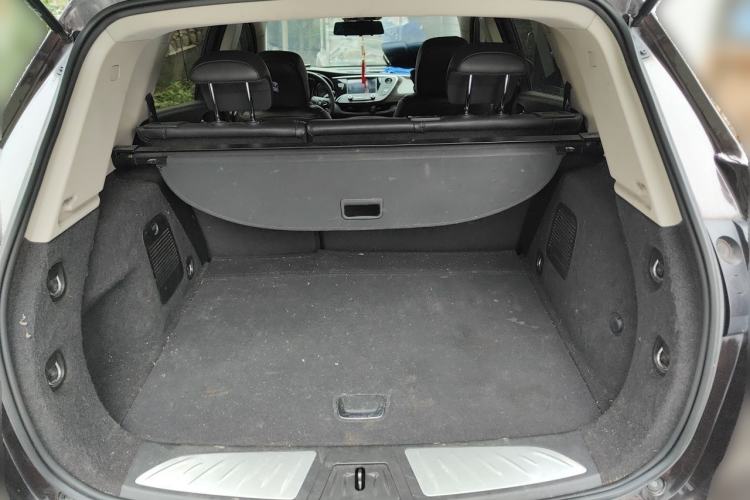 Used Buick Envision 2020 20T Two-Wheel Drive Leading Version Trunk