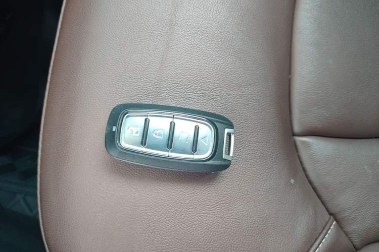 Used Buick Envision 2020 28T Four-Wheel Drive Elite Version Vehicle Key